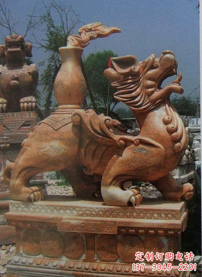 南通古典麒麟大理石雕塑