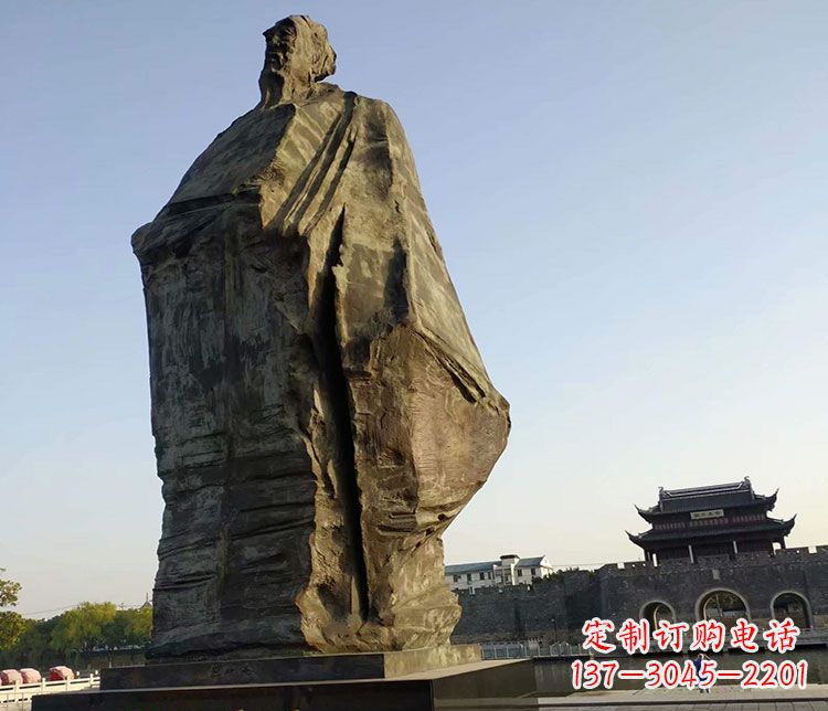 南通北宋文学家范仲淹石雕