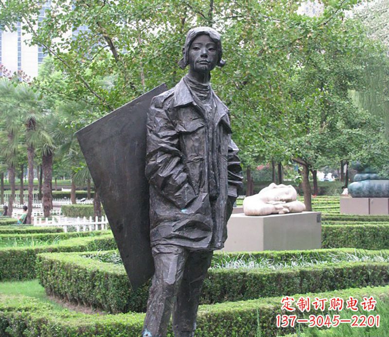 南通少女的坚强与美丽——铜雕少女公园人物