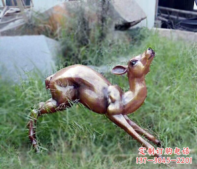 南通奔跑的小鹿公园玻璃钢仿铜动物摆件
