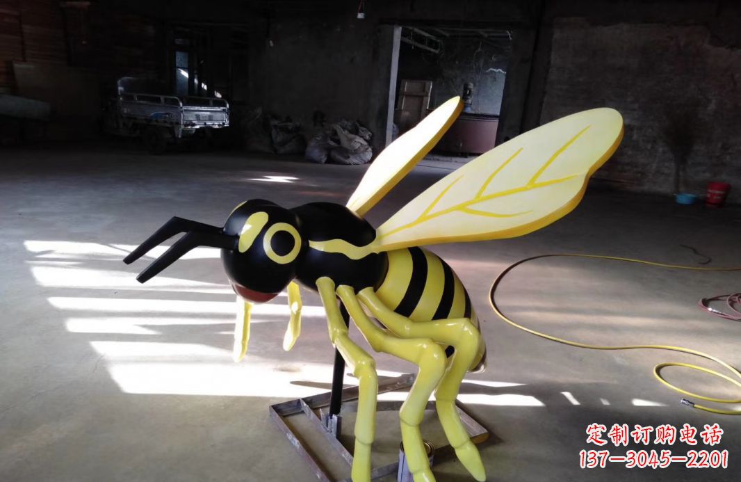 南通玻璃蜜蜂雕塑让自然之美展现
