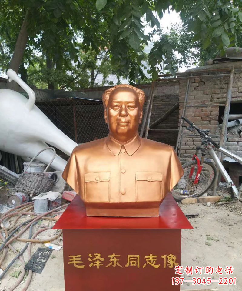 南通玻璃钢毛泽东雕塑表达伟大领袖的精神魅力
