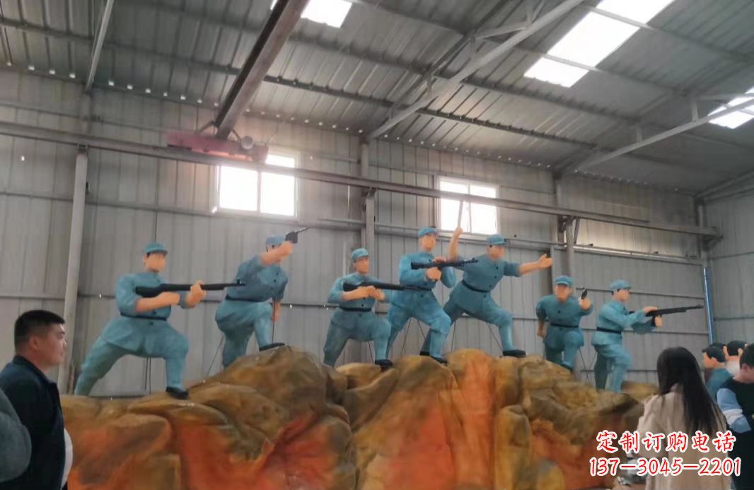 南通英雄雕塑玻璃钢仿真抗战人物景观雕塑