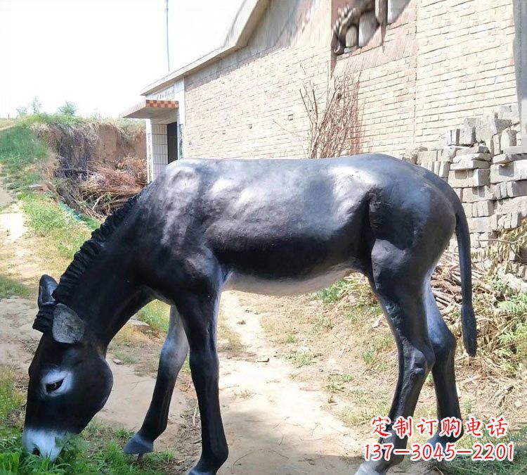 南通玻璃钢雕刻毛驴，传承传统文化