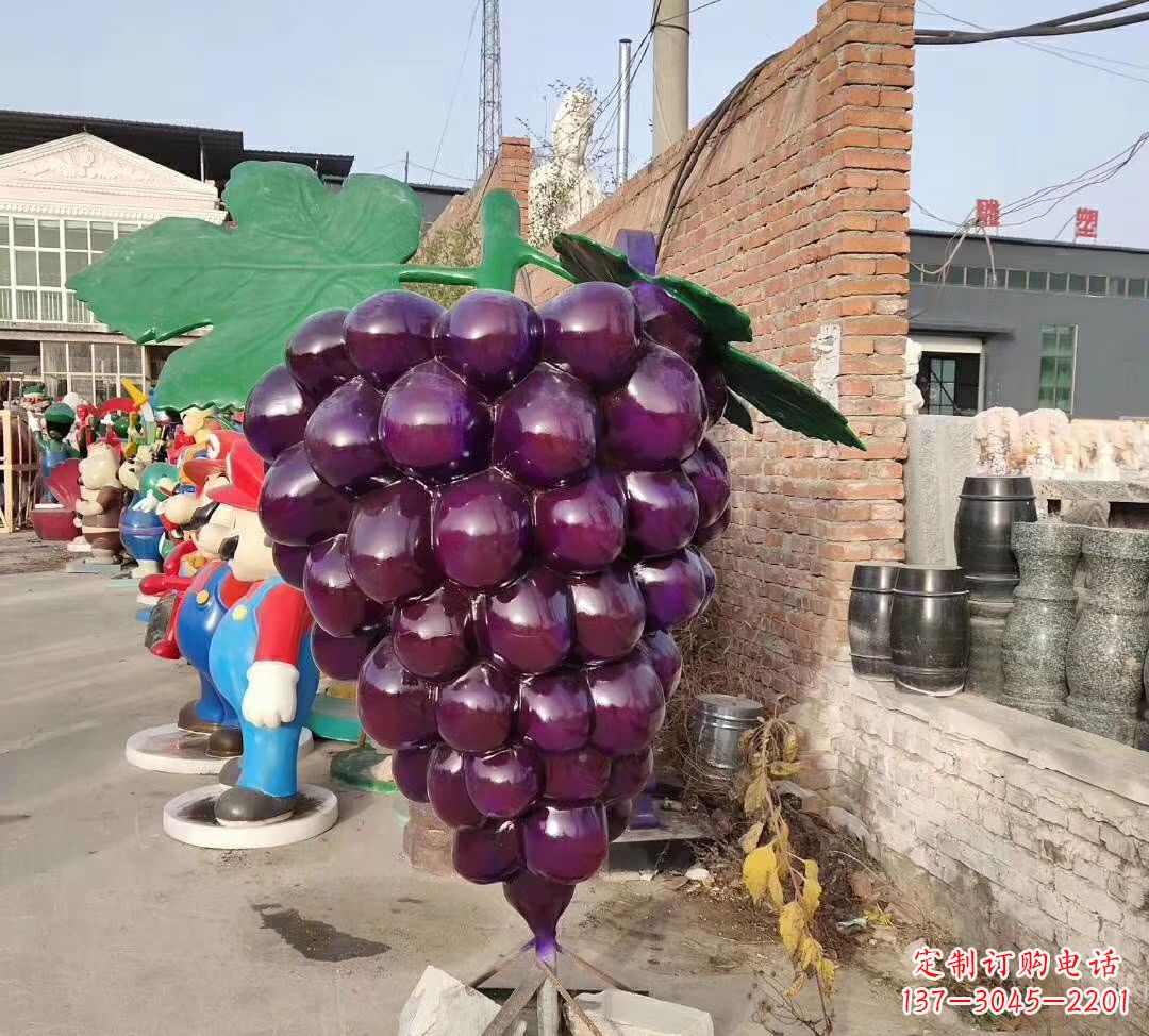 南通仿真玻璃钢葡萄雕塑