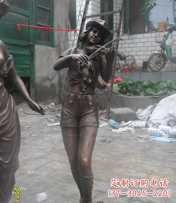 南通美丽的玻璃钢女性雕塑