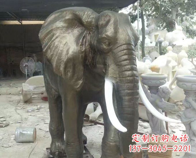 南通玻璃钢大象雕塑——一座非凡的雕塑