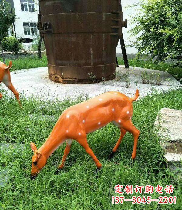 南通梅花鹿雕塑精美的艺术品