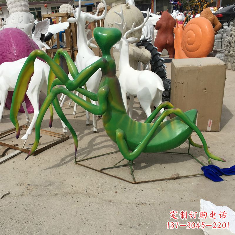 南通玻璃钢螳螂——把自然之美带入室内