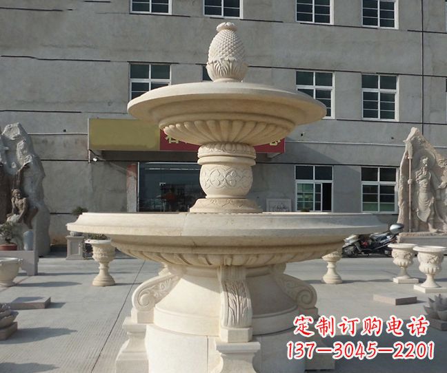 南通菠萝雕塑点缀小区景观的精美艺术品