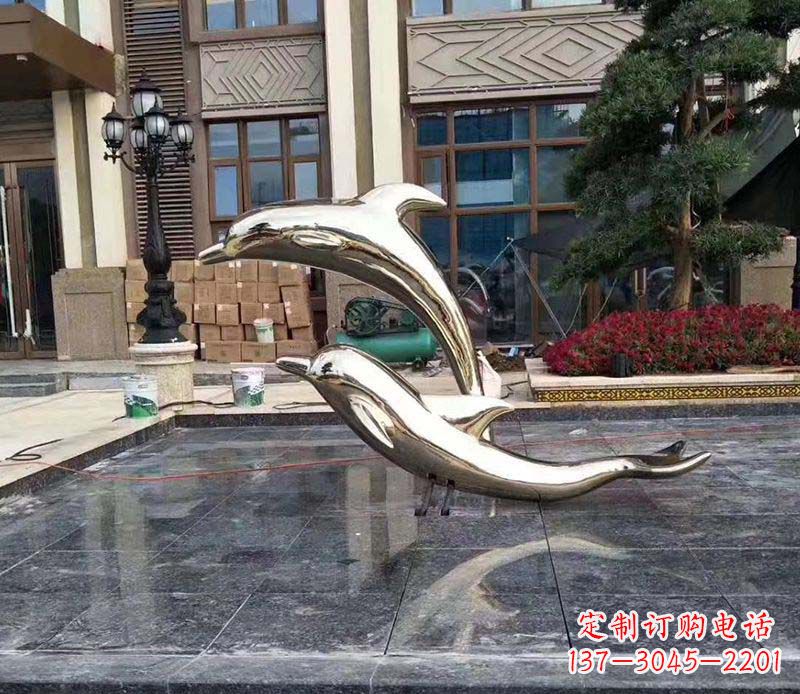 南通不锈钢海豚雕塑——美丽的艺术礼物