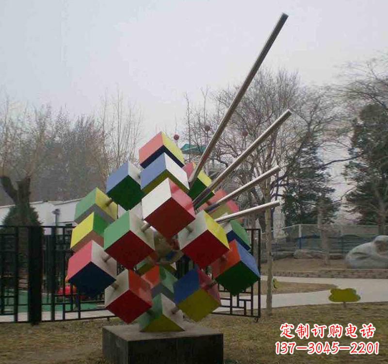 南通不锈钢彩色魔方雕塑