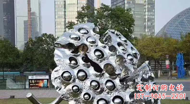 南通不锈钢城市的莲蓬雕塑