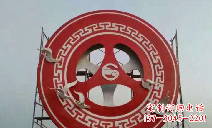 南通不锈钢齿轮雕塑象征着时代进步