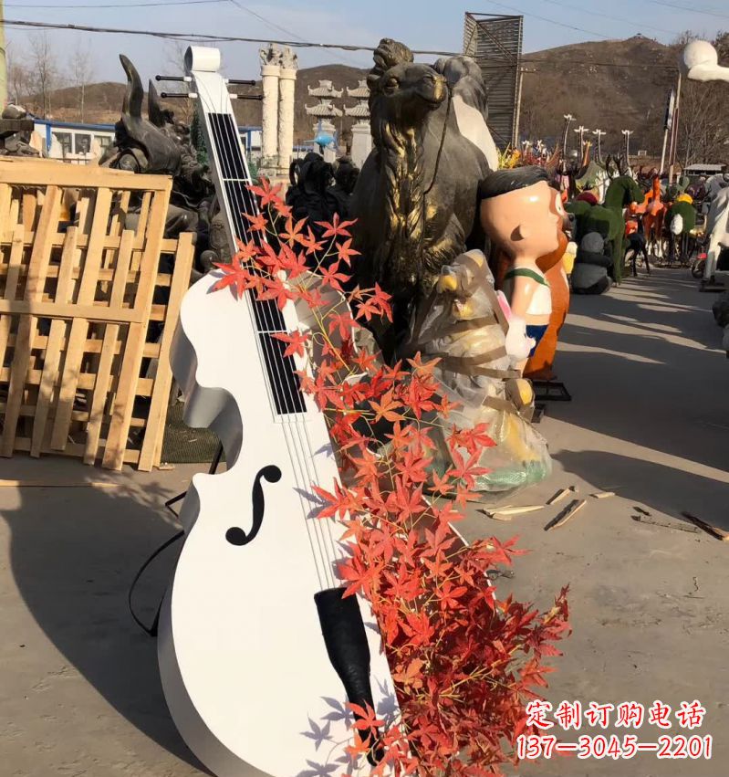 南通不锈钢大提琴雕塑—精致的艺术精品