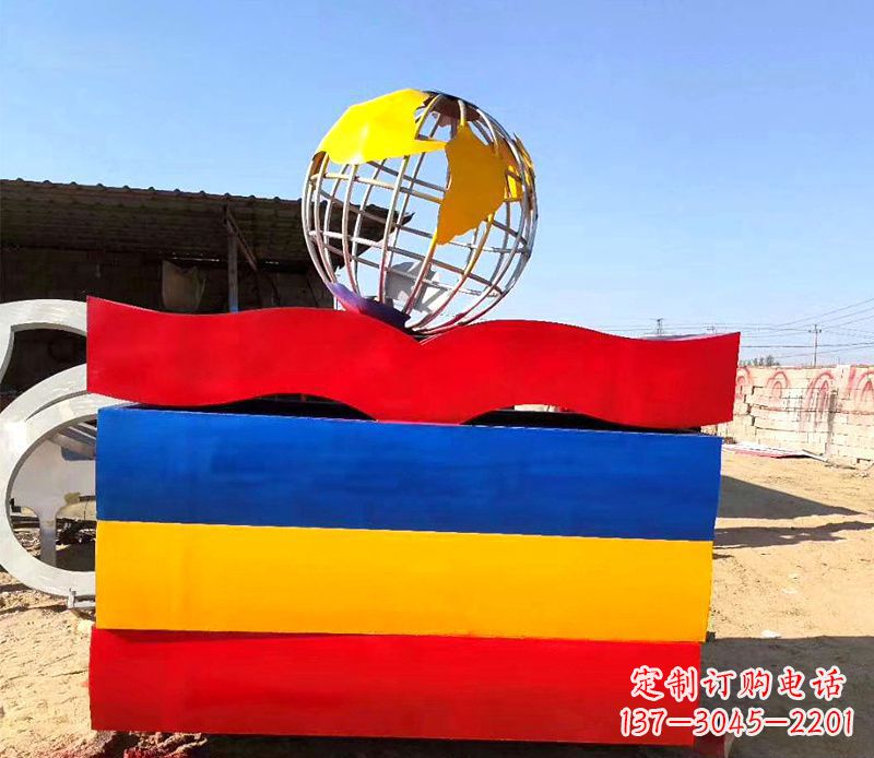 南通不锈钢地球雕塑——象征地球的美丽与和谐