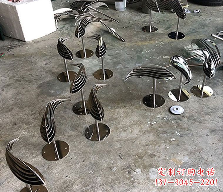 南通精美不锈钢动物雕塑