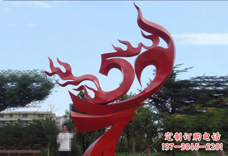 南通不锈钢凤凰涅槃雕塑——象征着新生