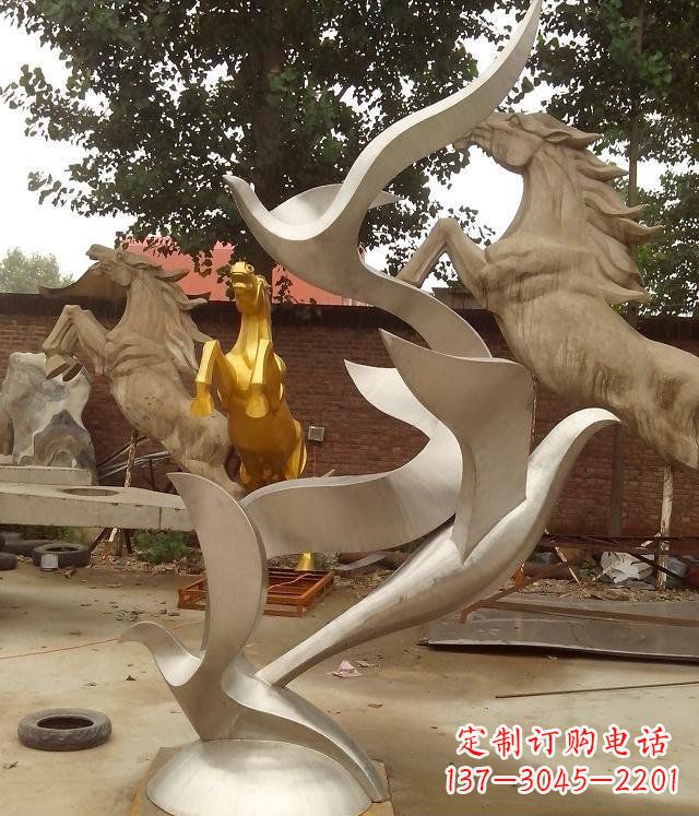 南通精美不锈钢鸽子雕塑