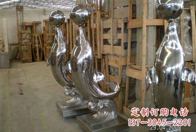 南通不锈钢海豚顶球雕塑