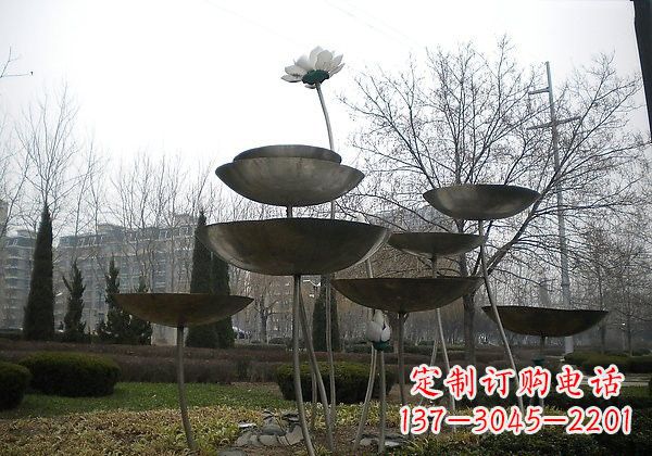 南通不锈钢荷花雕塑浪漫与优雅的融合