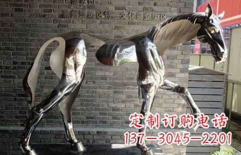 南通不锈钢马雕塑精美而又具有象征意义