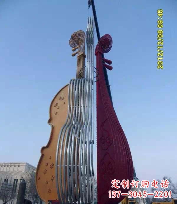 南通不锈钢琵琶雕塑演奏着灵魂之音