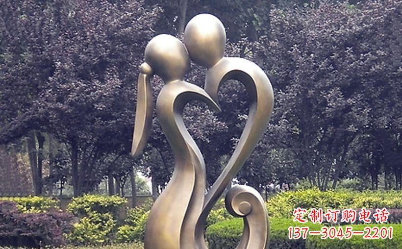 南通不锈钢情侣雕塑浪漫的永恒
