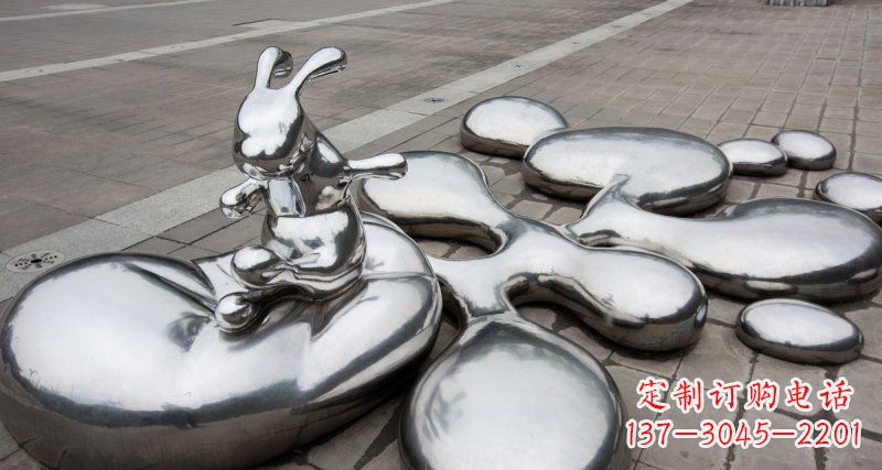 南通不锈钢兔子雕塑——精美的水滴广场装饰