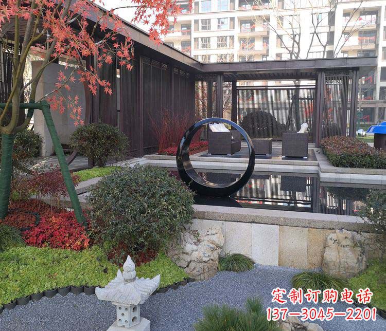 南通不锈钢圆环雕塑——精美绝伦