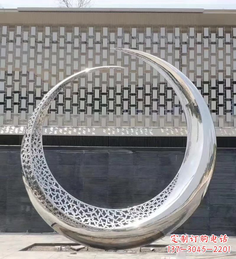 南通不锈钢月亮雕塑精美的艺术之作