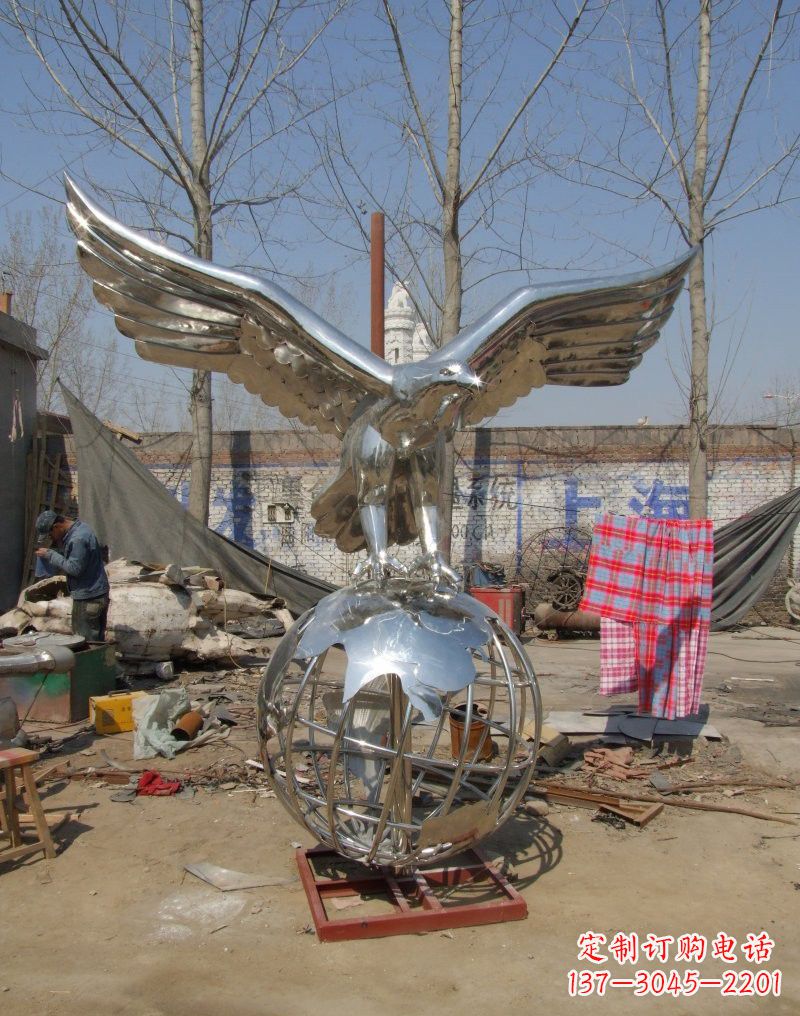 南通老鹰雕塑不锈钢大展鸿图