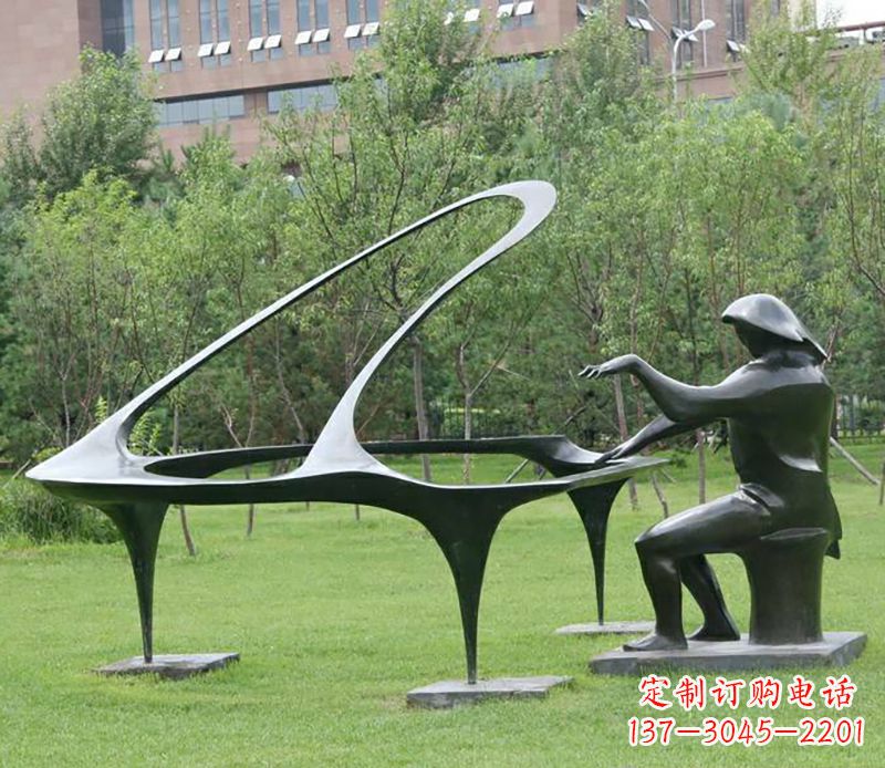 南通不锈钢钢琴雕塑——激发人们心中的音乐