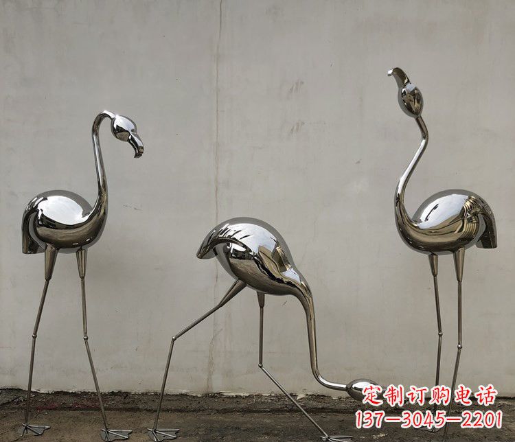 南通不锈钢锻造的火烈鸟雕塑
