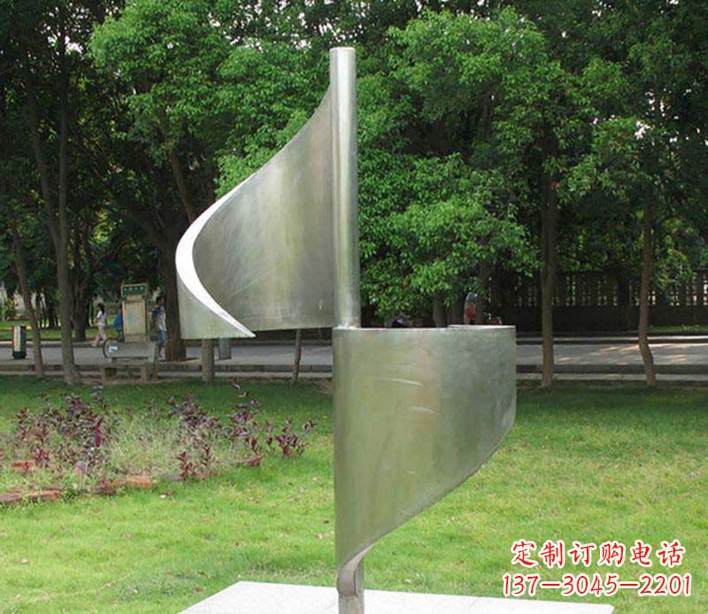 南通精美不锈钢风车雕塑