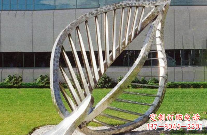 南通不锈钢公园抽象镂空树叶雕塑——精致美丽