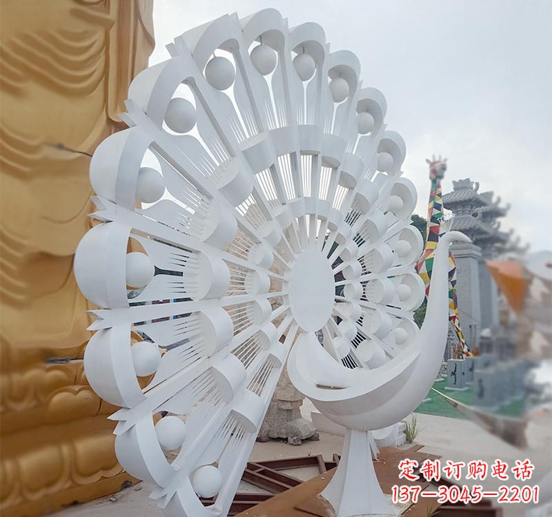 南通不锈钢孔雀雕塑美丽的艺术品
