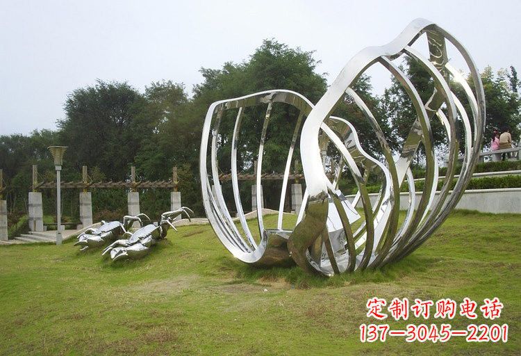 南通不锈钢公园里的贝壳雕塑