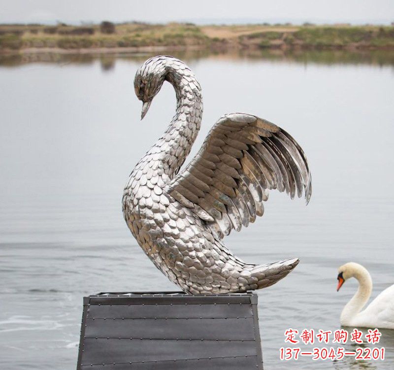 南通不锈钢雕刻的优雅天鹅