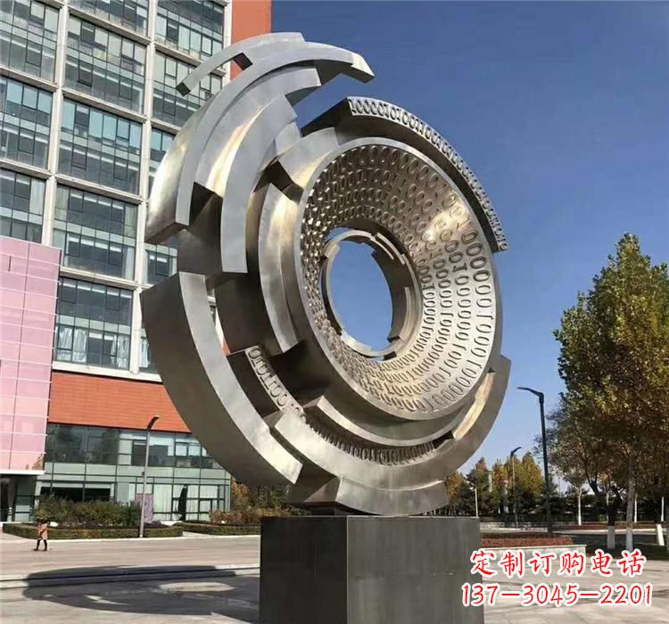 南通不锈钢齿轮雕塑流动的美丽