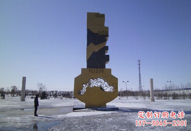 南通不锈钢钥匙雕塑精致且具有象征意义