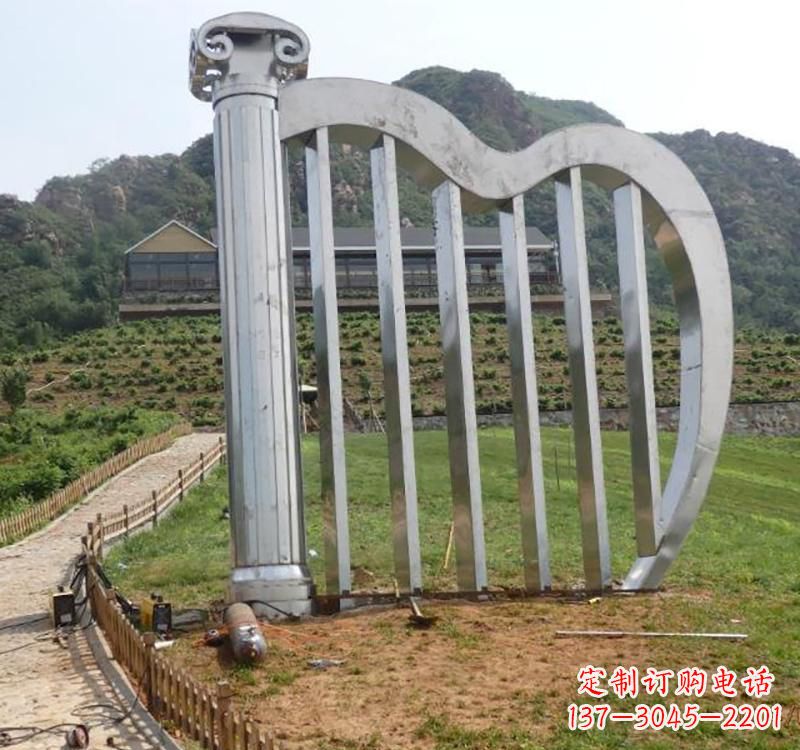 南通不锈钢竖琴雕塑——雕塑艺术的精粹