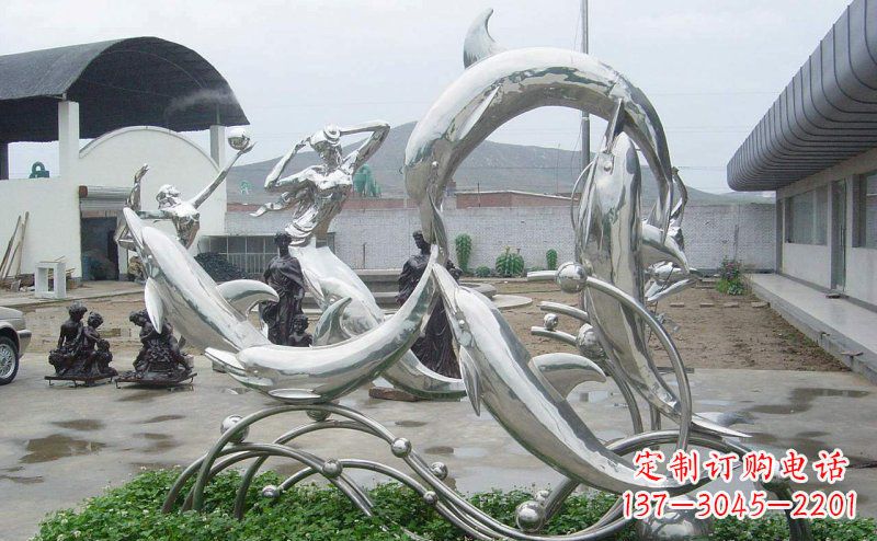 南通不锈钢海豚的灵动嬉戏