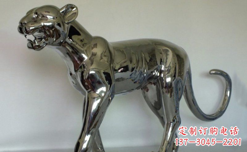 南通不锈钢金钱豹雕塑给人以高贵气质的艺术瑰宝