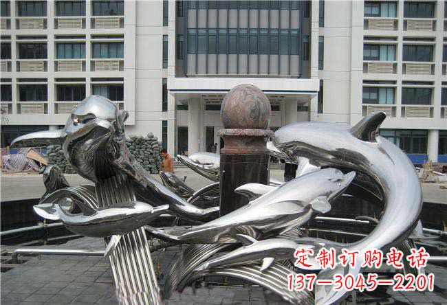 南通海豚雕塑融合浪漫和优雅