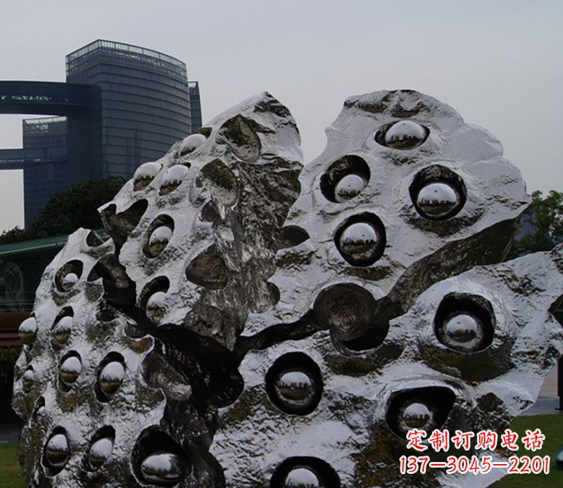 南通不锈钢莲蓬雕塑精美绝伦