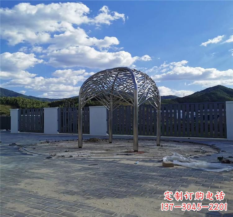 南通不锈钢凉亭雕塑美丽的艺术之作