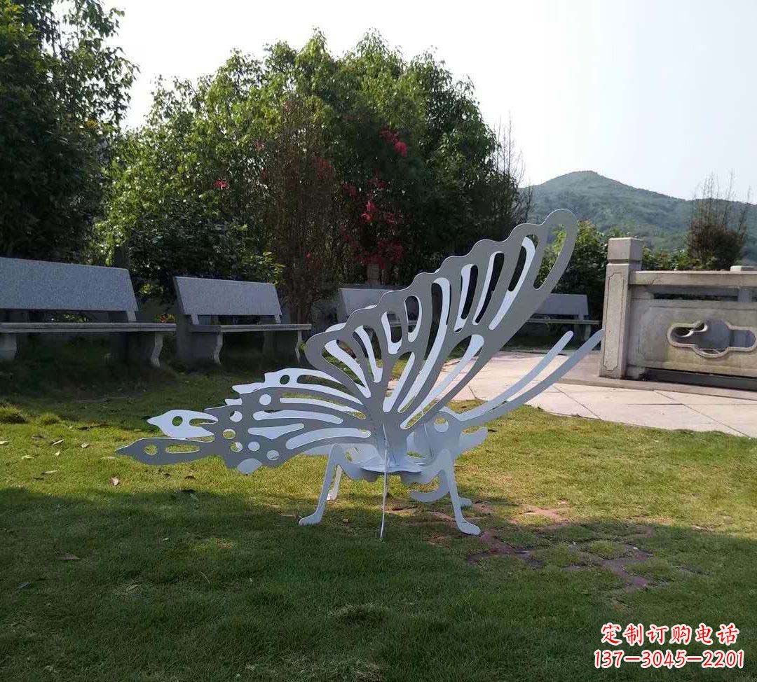 南通不锈钢镂空蝴蝶装饰雕塑精美雕塑点缀美好生活