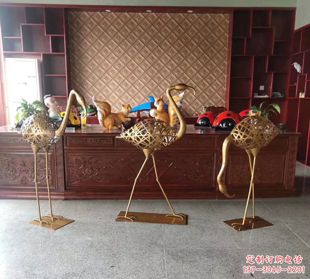 南通不锈钢火烈鸟雕塑——熠熠生辉