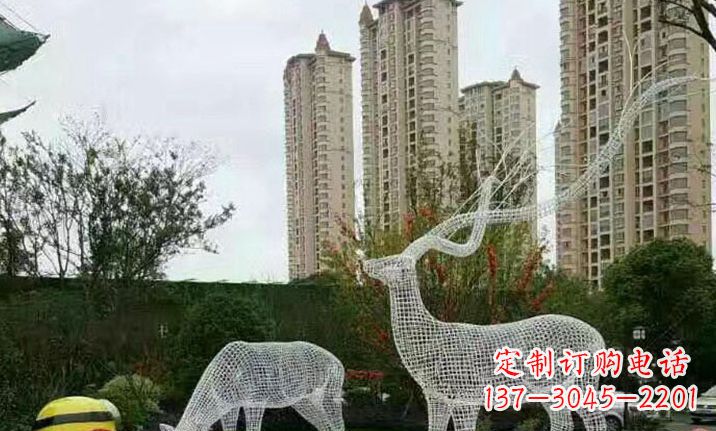 南通不锈钢镂空鹿雕塑精美纯粹的艺术之作